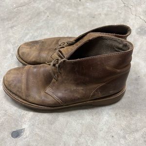 Clark’s Bushacre 2 Beeswax Desert Boots